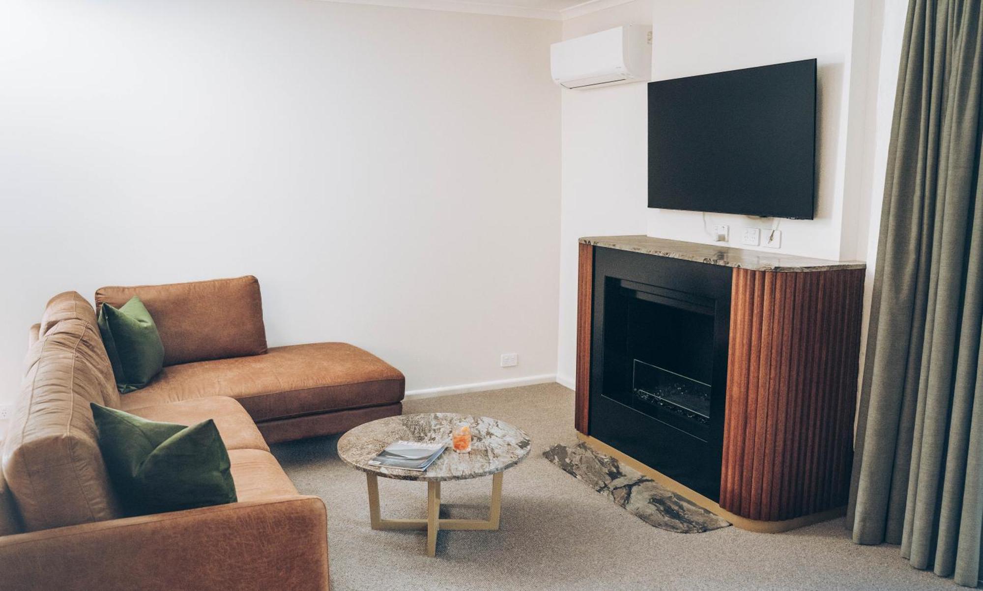 Risby Cove Boutique Hotel Strahan Zewnętrze zdjęcie