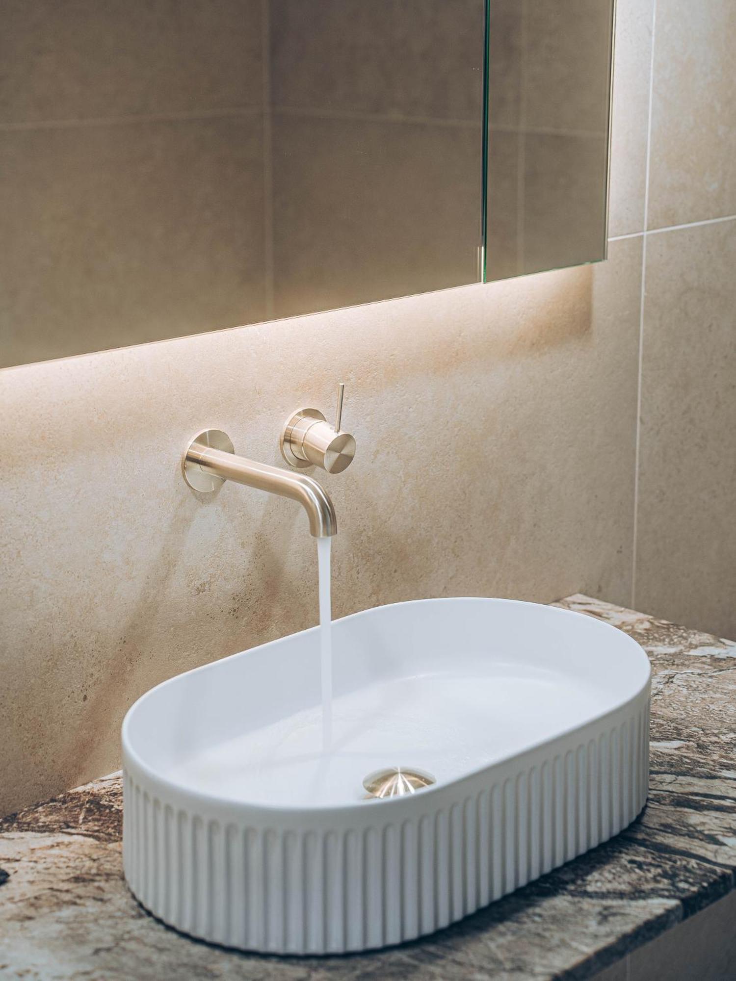 Risby Cove Boutique Hotel Strahan Zewnętrze zdjęcie
